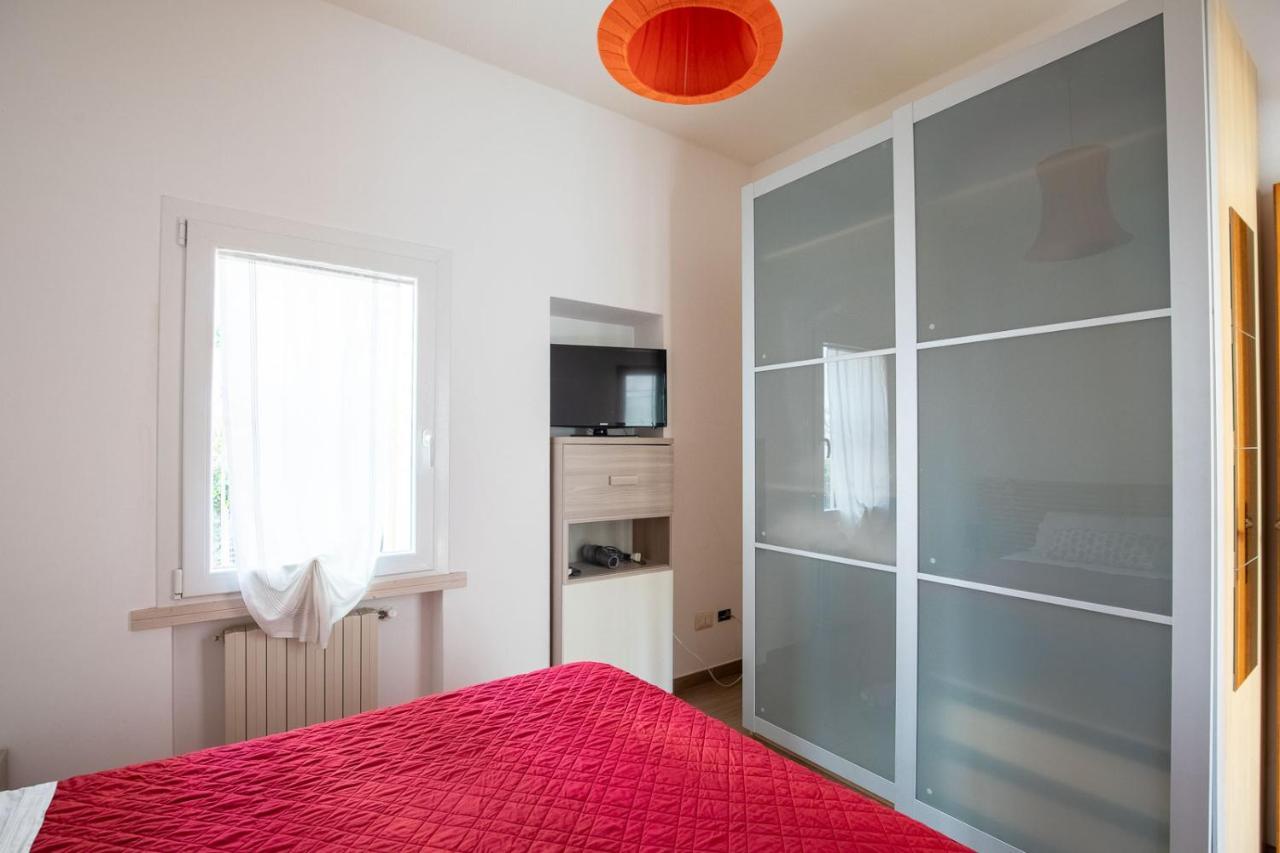Bilocale Con Giardino A 200Mt Dal Mare - Homeunity Rimini Luaran gambar